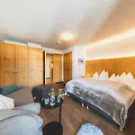 Haus Melitta بيت ضيافة 3*
